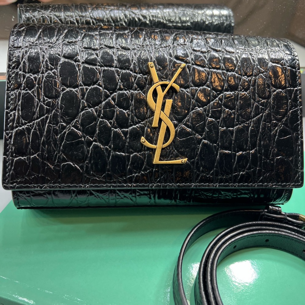 Yves saint Laurent belt bag